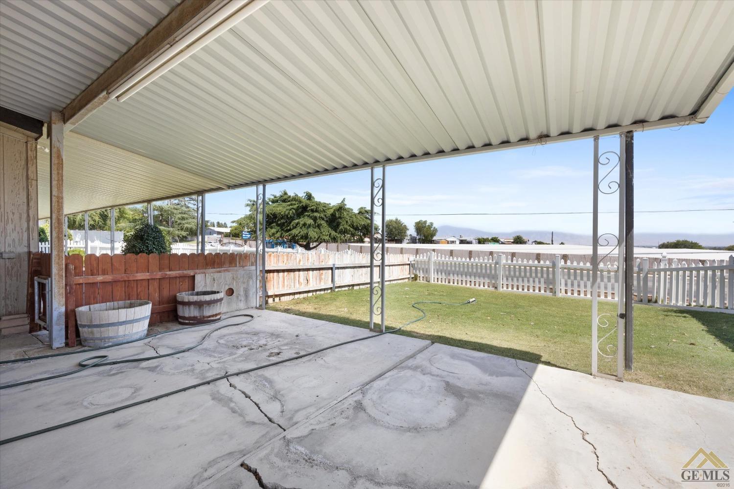 Undisclosed Address Bakersfield, CA 93306 - Photo 31 of 32