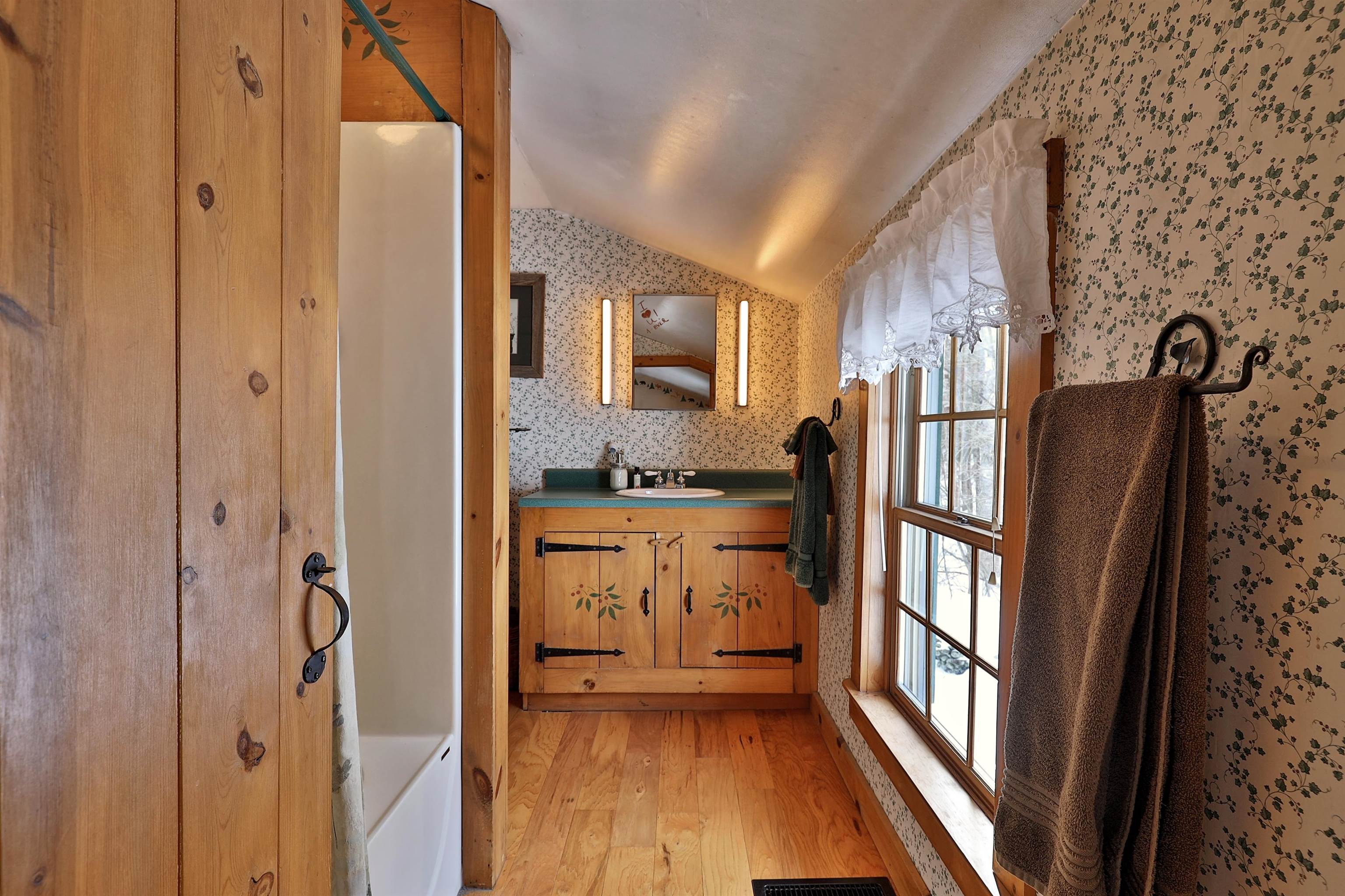 255 Brown Road Bridgewater, VT 05091 - Photo 18 of 35