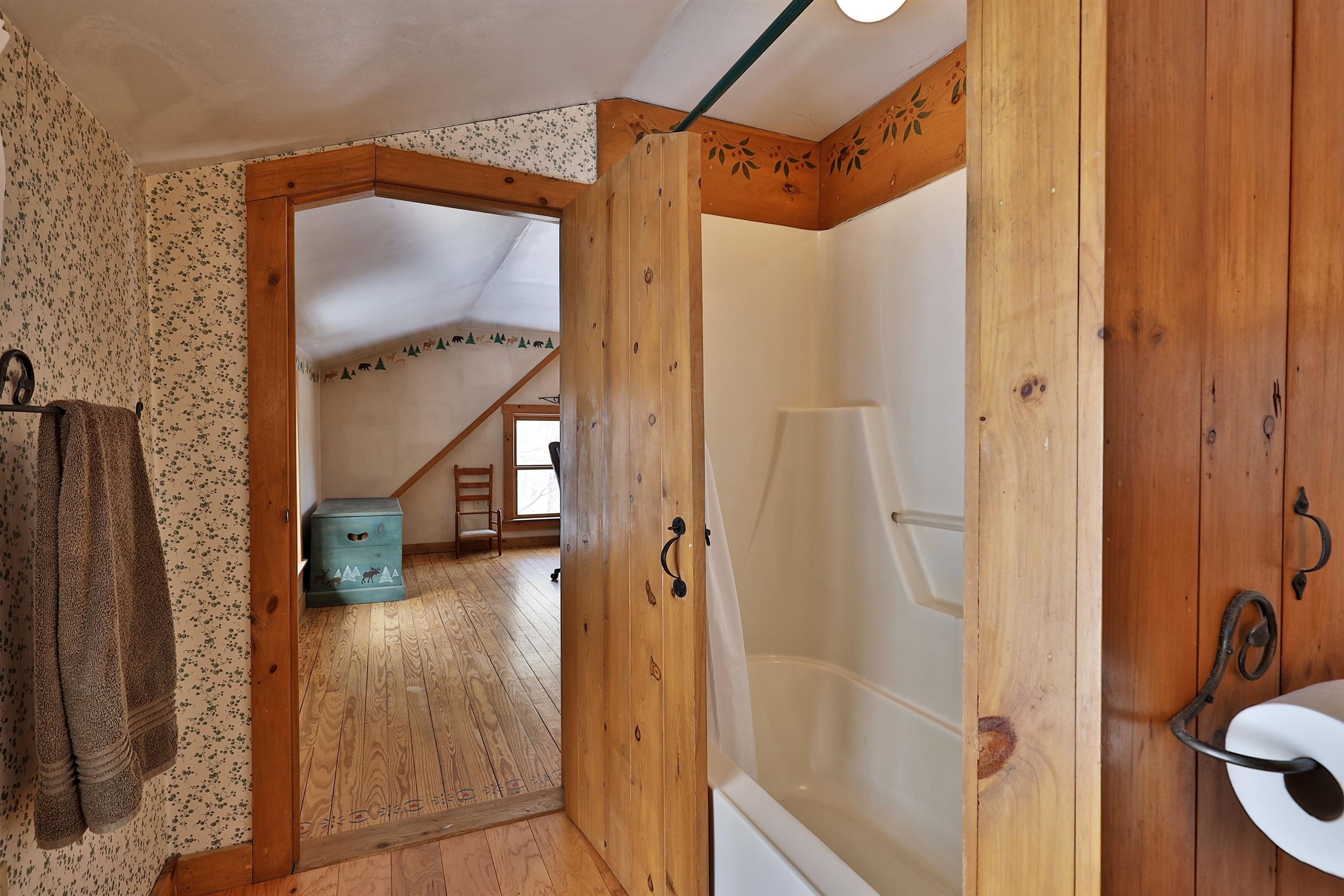 255 Brown Road Bridgewater, VT 05091 - Photo 19 of 35