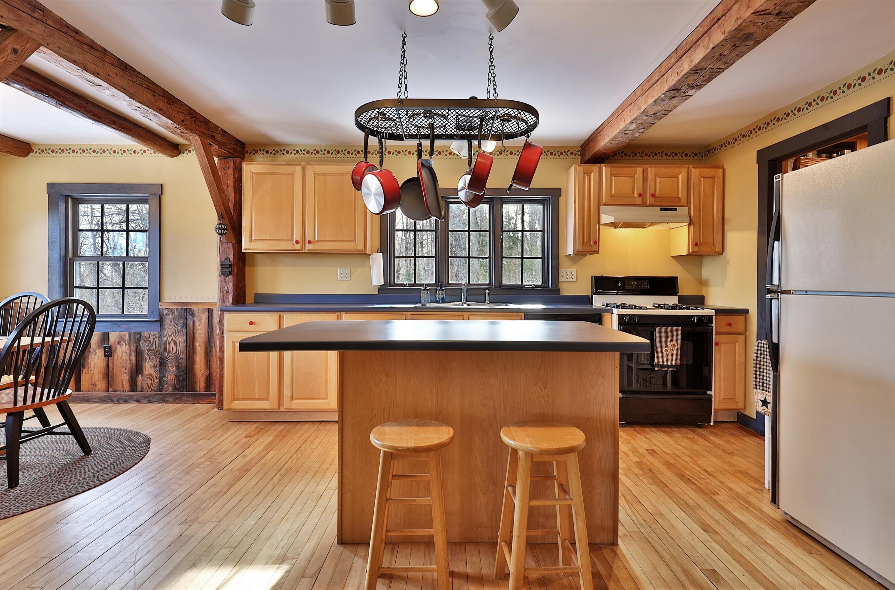 255 Brown Road Bridgewater, VT 05091 - Photo 8 of 35