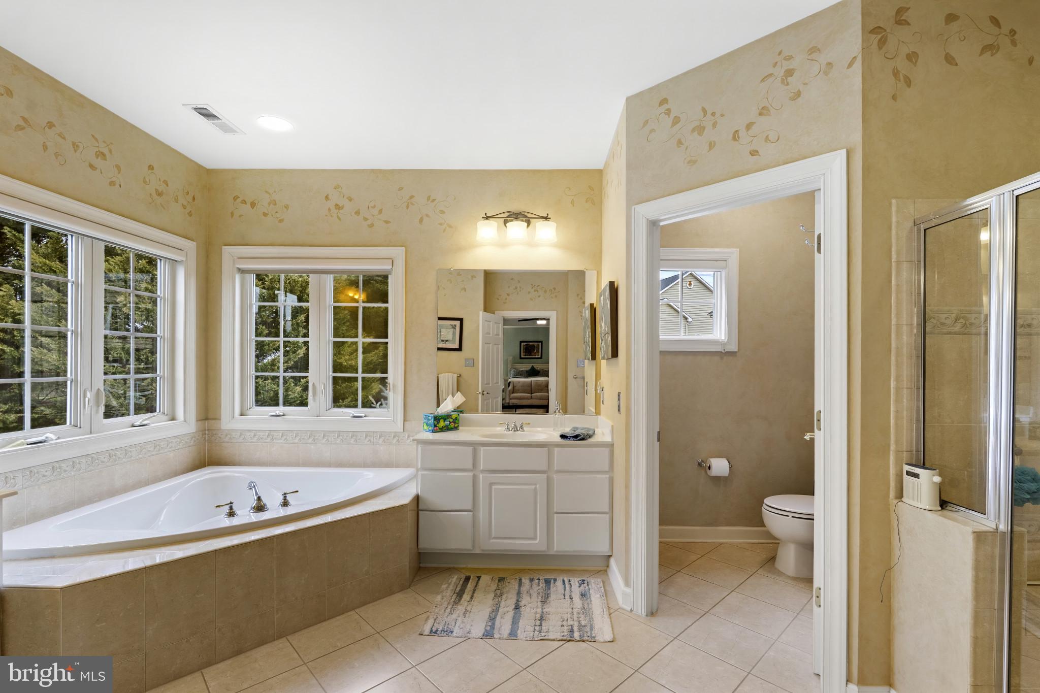 8910 Ricky Trevor Road Perry Hall, MD 21128 - Photo 28 of 39 Primary Ensuite Bath