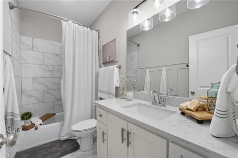 $585,000 | 21858 West 177th Terrace, Olathe, KS 66062