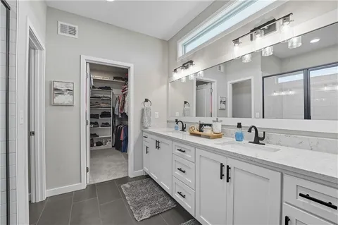 $585,000 | 21858 West 177th Terrace, Olathe, KS 66062