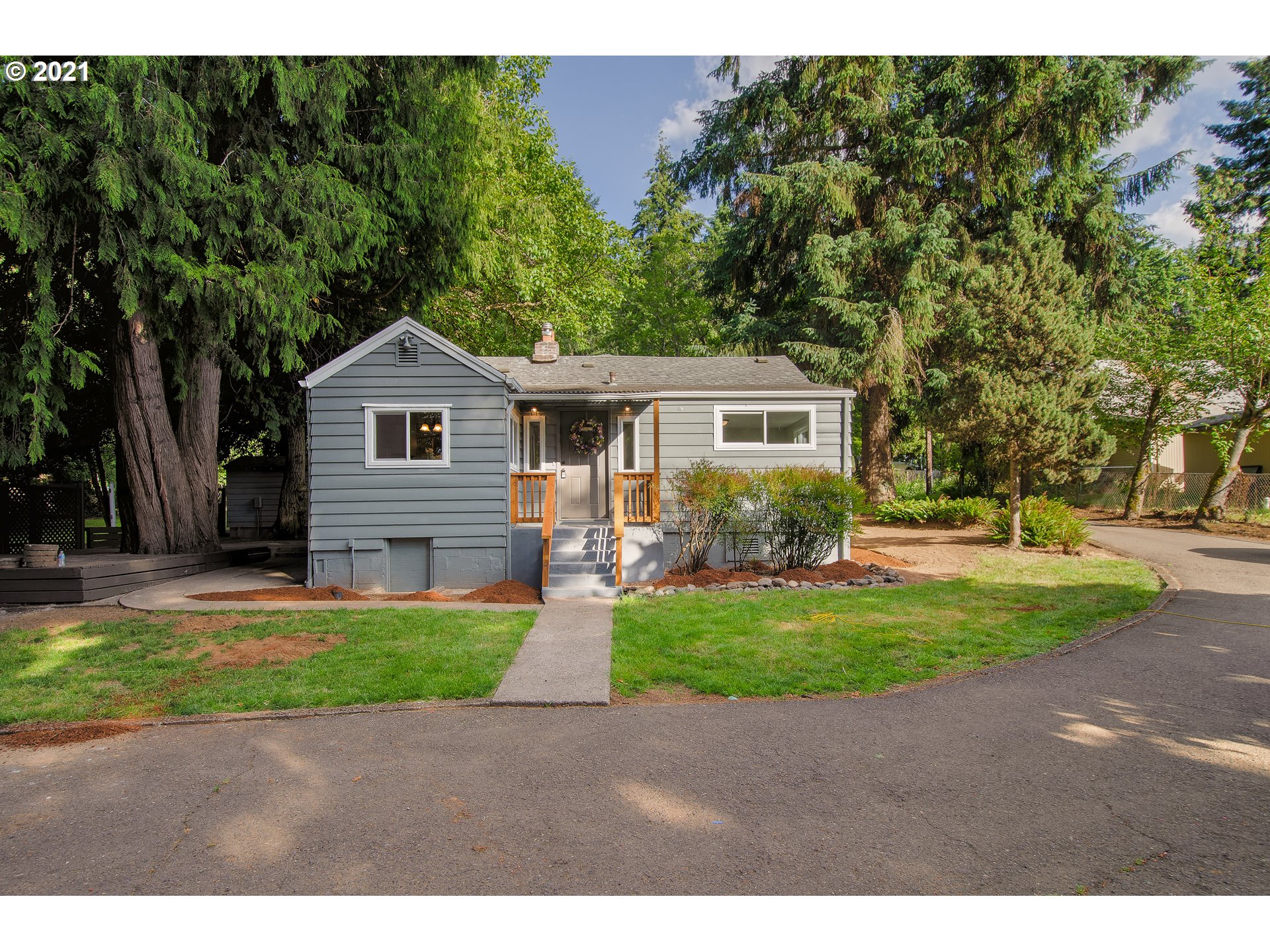 5445 Southeast Jenne Road Portland, OR 97236 - Photo 31 of 32