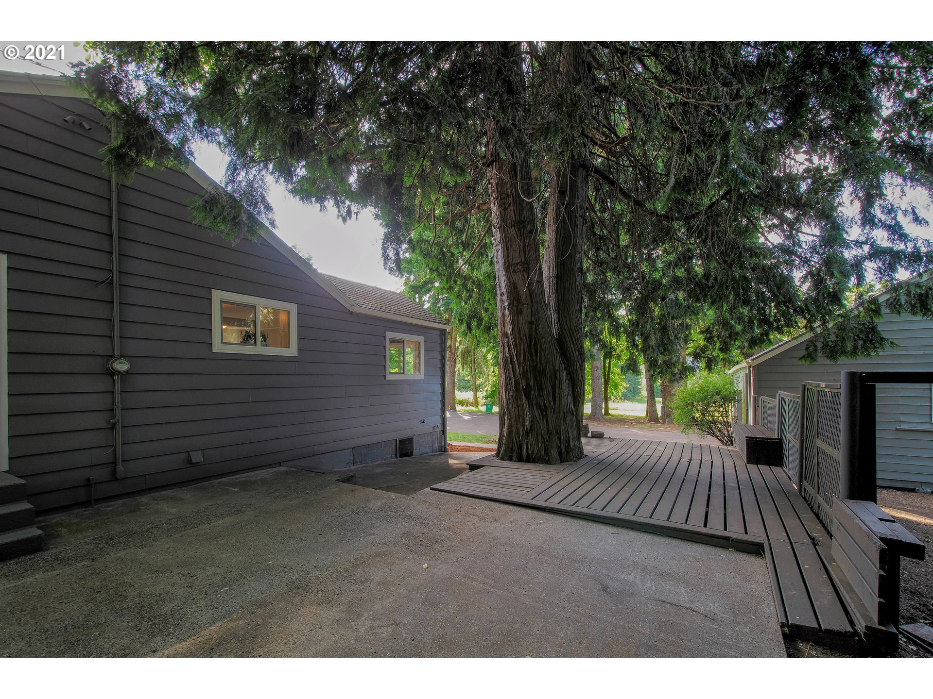 5445 Southeast Jenne Road Portland, OR 97236 - Photo 32 of 32