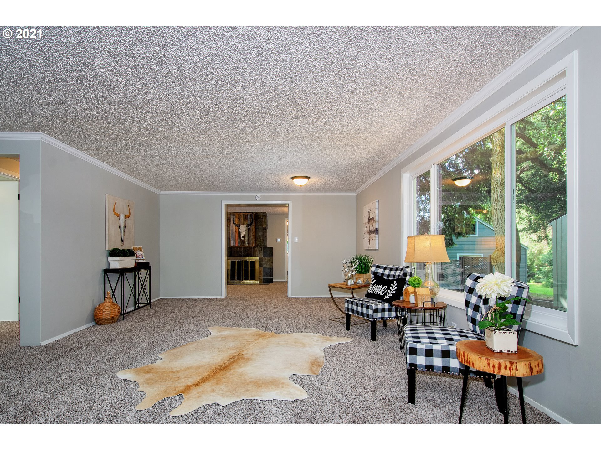 5445 Southeast Jenne Road Portland, OR 97236 - Photo 7 of 32