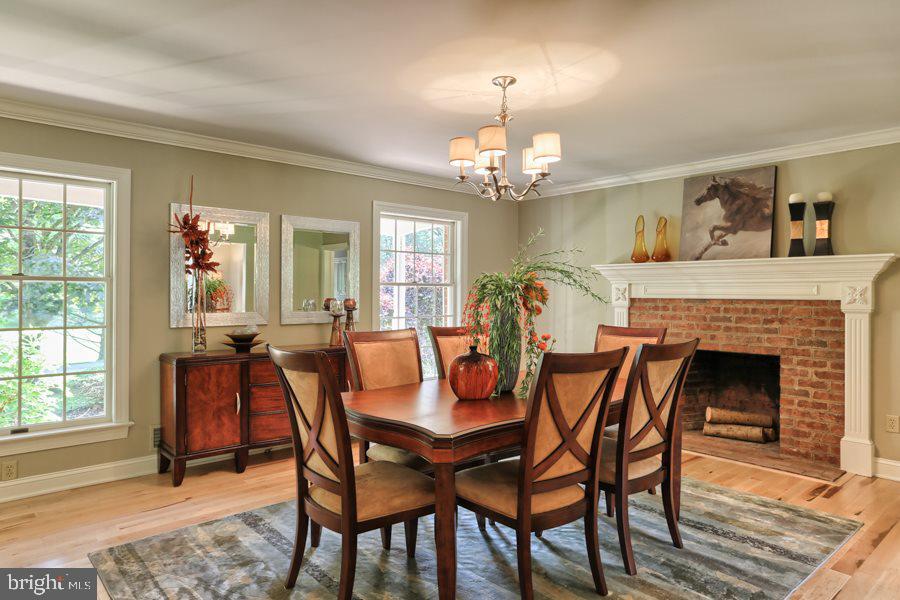 322 Carlson Road Hummelstown, PA 17036 - Photo 3 of 25 Gallery Image 3