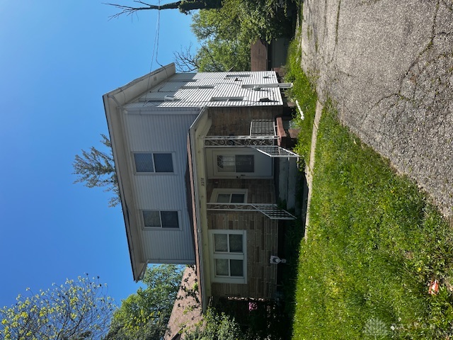 2218 Rugby Road Dayton, OH 45406 - Photo 2 of 11