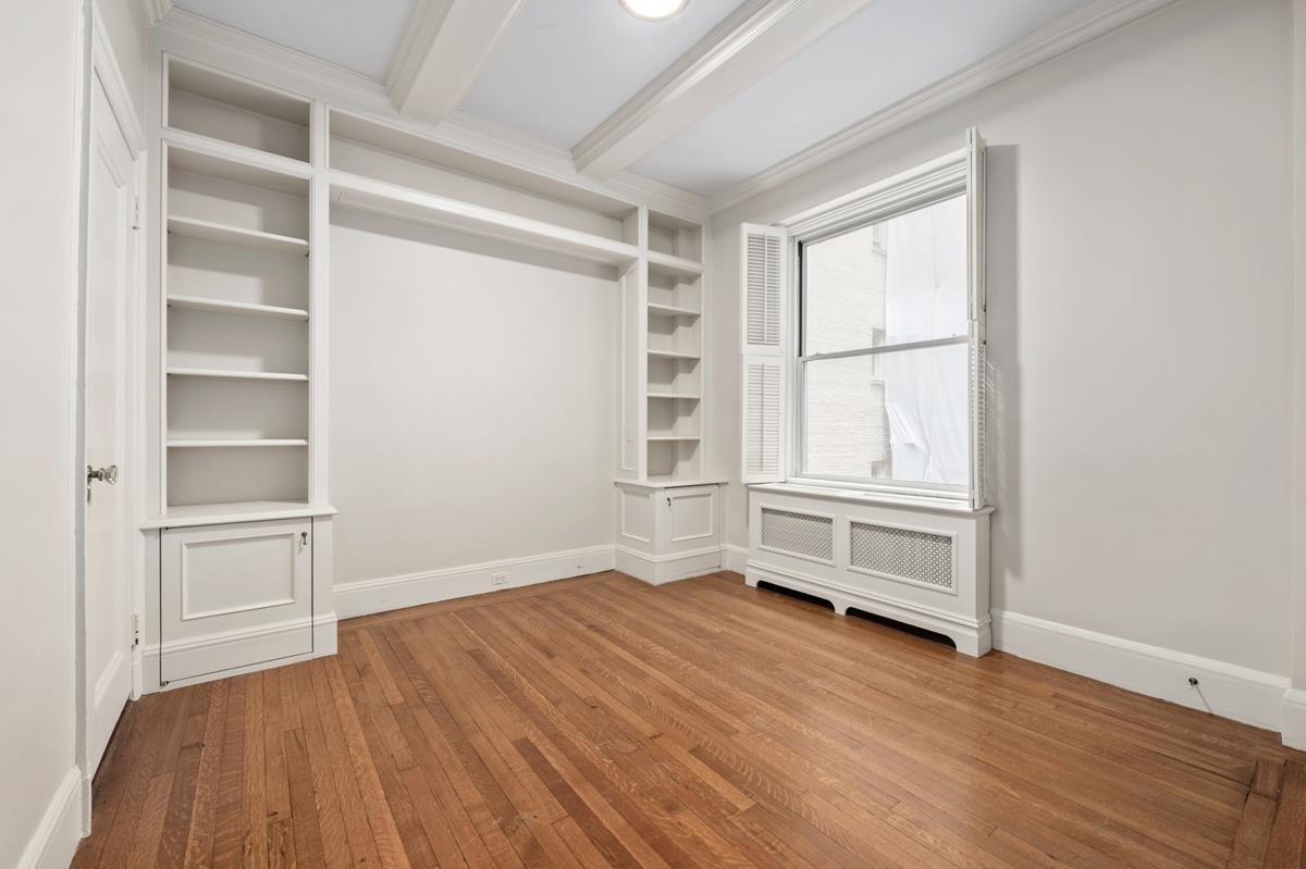 4 East 95th Street, Unit 3D Manhattan, NY 10128 - Photo 12 of 15