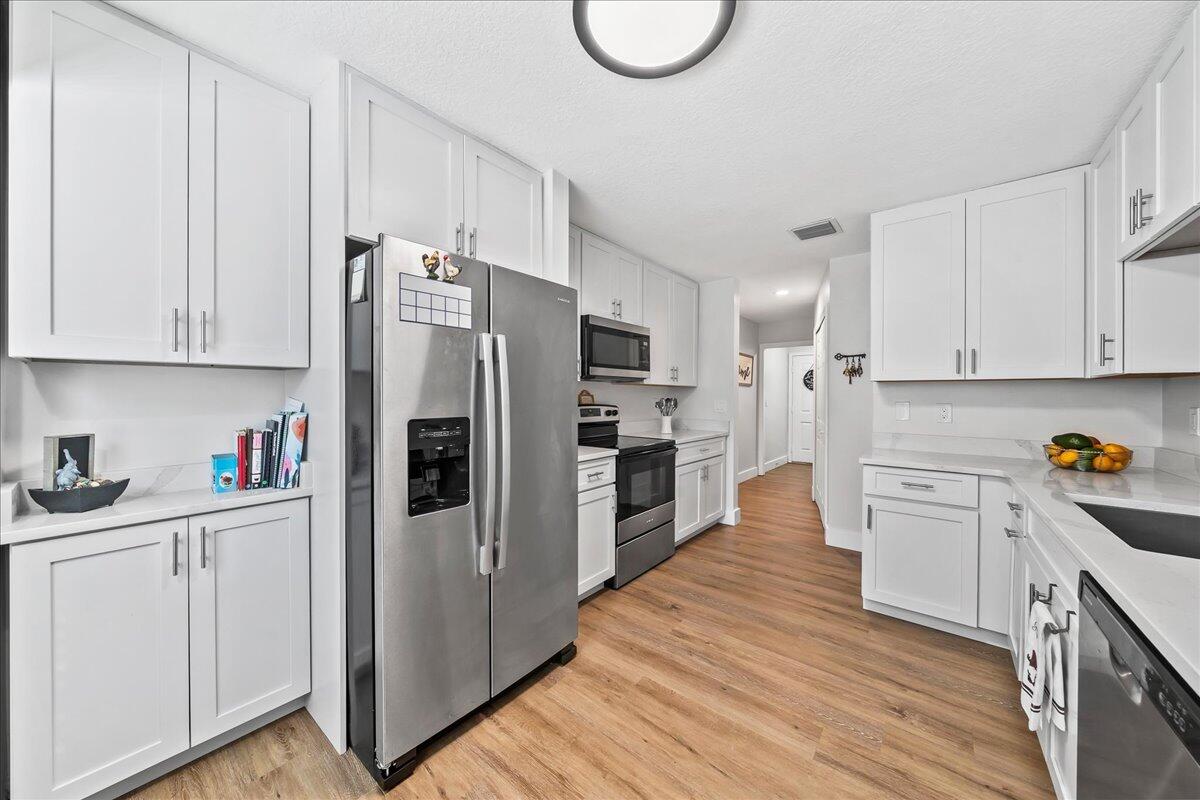 5907 Raintree Trail Fort Pierce, FL 34982 - Photo 10 of 27 10-untitled-10
