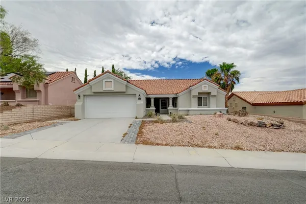 $2,230 | 10000 Woodhouse Drive, Las Vegas, NV 89134