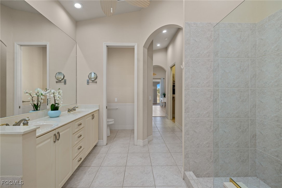 799 Birdie View Point Sanibel, FL 33957 - Photo 18 of 36