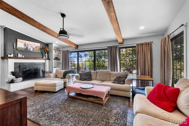 $675,000 | 915 Kimbel Woods Drive, Jackson, MO 63755