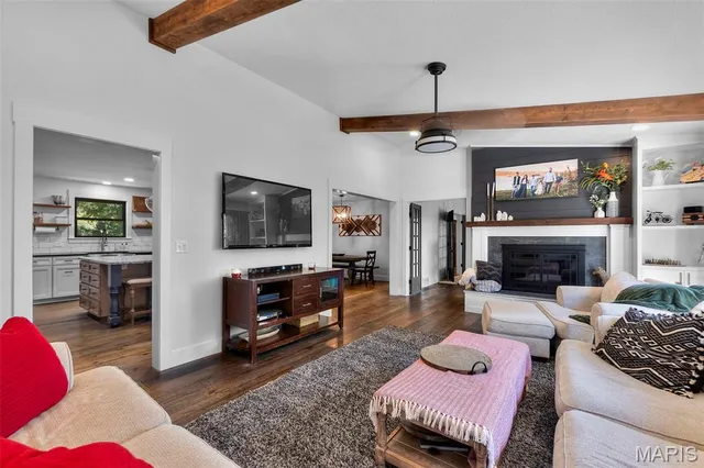 $675,000 | 915 Kimbel Woods Drive, Jackson, MO 63755