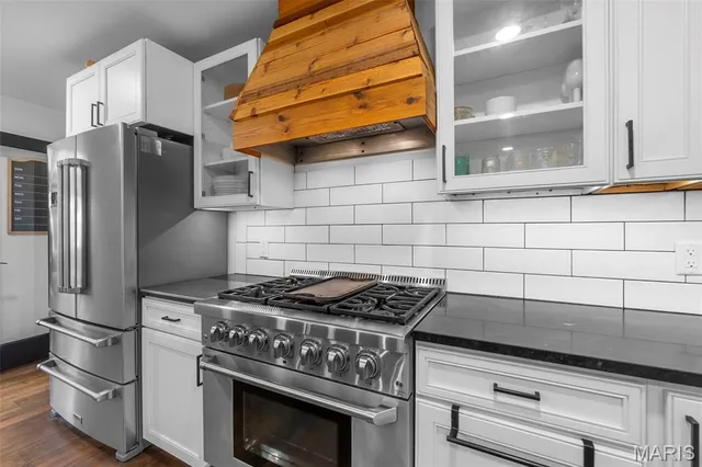 $675,000 | 915 Kimbel Woods Drive, Jackson, MO 63755