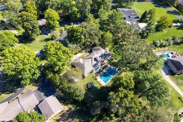 $675,000 | 915 Kimbel Woods Drive, Jackson, MO 63755