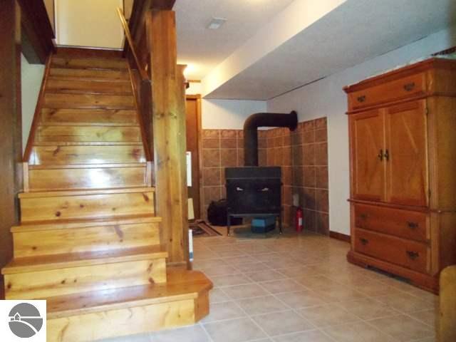 1468 West River Road Traverse City, MI 49696 - Photo 3 of 25 1739783-2.JPG
