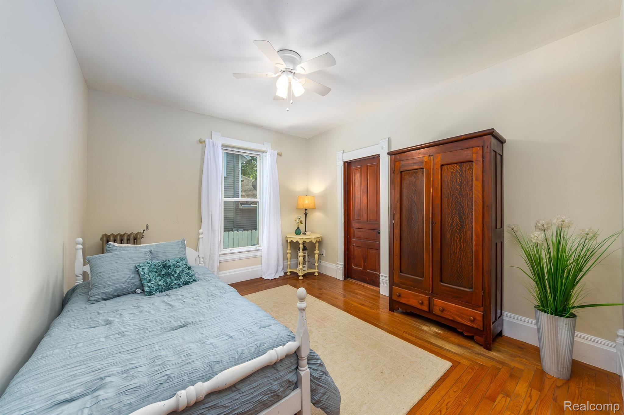 210 George Howell, MI 48843 - Photo 16 of 30 Gallery Image 16