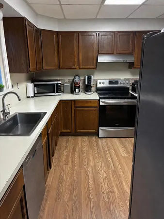 $154,900 | 1699 Sanford Street, Muskegon, MI 49441