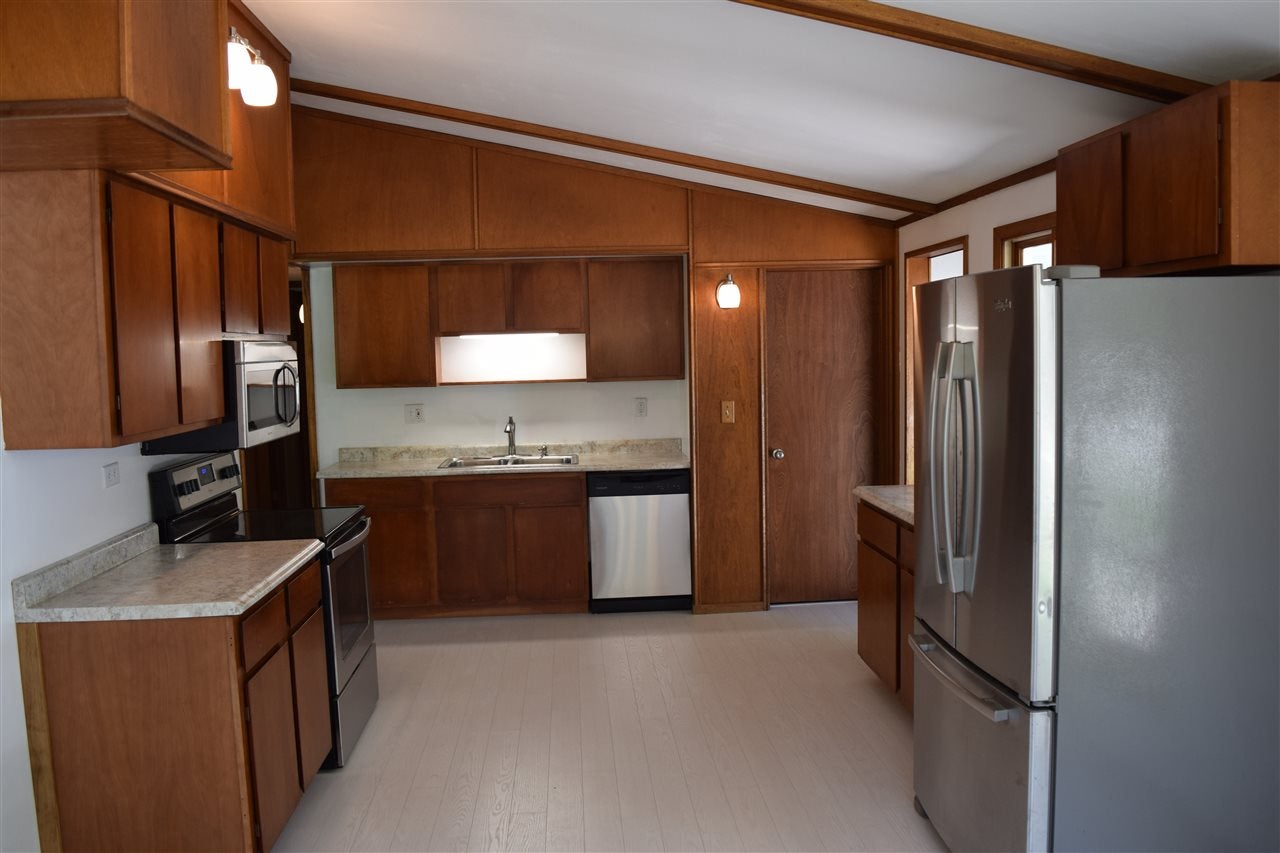 14357 R Avenue Columbus Junction, IA 52738 - Photo 2 of 10 Gallery Image 2