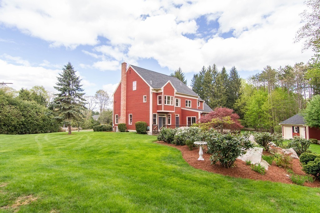 4 Old Town Road Walpole, MA 02081 - Photo 23 of 29 Gallery Image 23