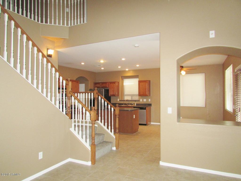 44917 West Jack Rabbit Trail Maricopa, AZ 85139 - Photo 11 of 53 11_Entry to Kitchen