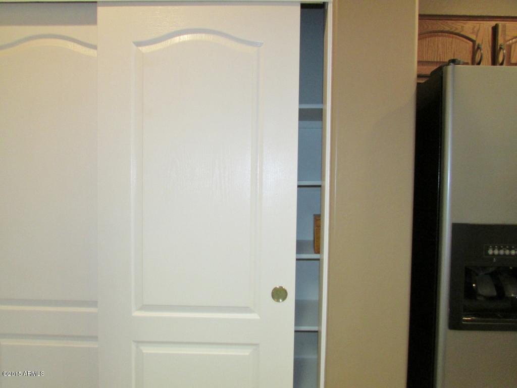 44917 West Jack Rabbit Trail Maricopa, AZ 85139 - Photo 33 of 53 32_Pantry