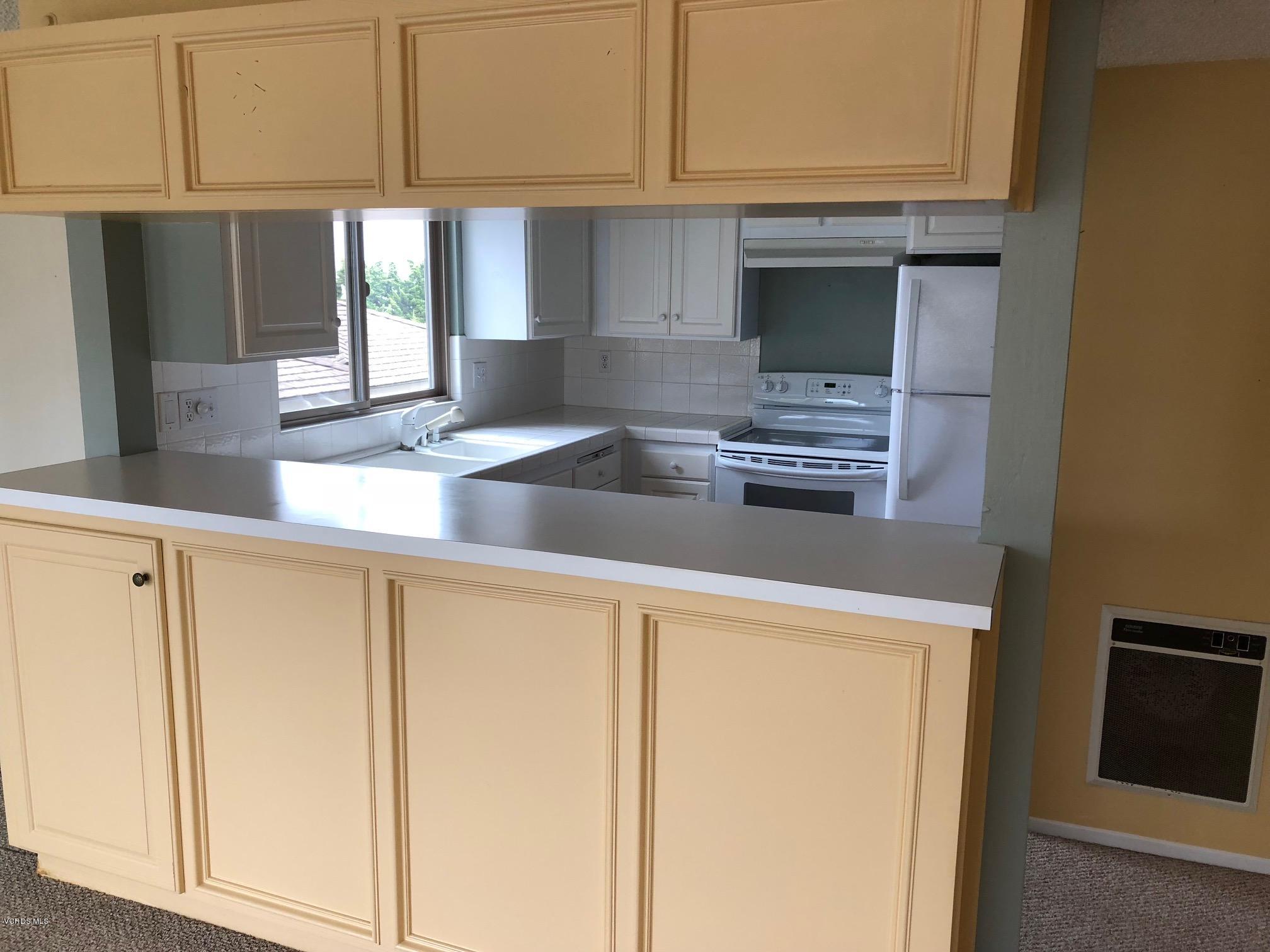 3554 Sunset Lane Oxnard, CA 93035 - Photo 7 of 15 kitchen 1