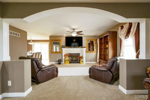 $460,000 | 104 Angel Oak Court, Edwardsville, IL 62025