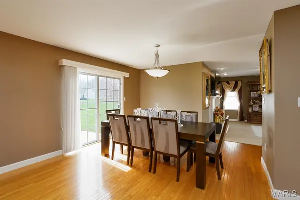 $460,000 | 104 Angel Oak Court, Edwardsville, IL 62025