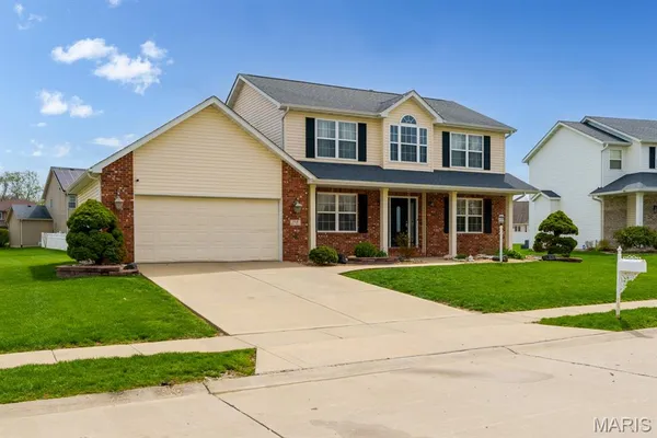 $460,000 | 104 Angel Oak Court, Edwardsville, IL 62025