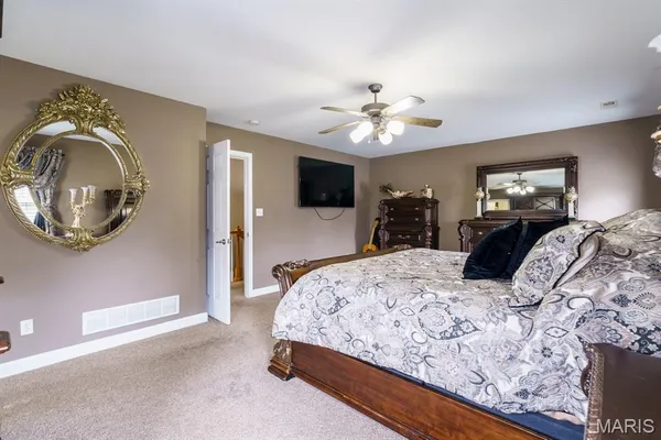 $460,000 | 104 Angel Oak Court, Edwardsville, IL 62025