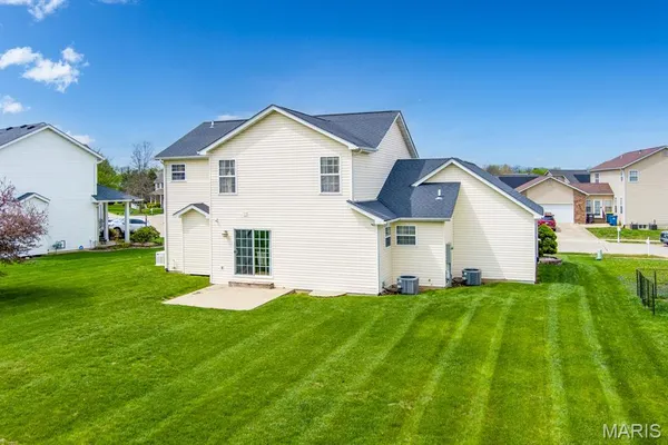 $460,000 | 104 Angel Oak Court, Edwardsville, IL 62025