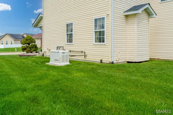 $460,000 | 104 Angel Oak Court, Edwardsville, IL 62025