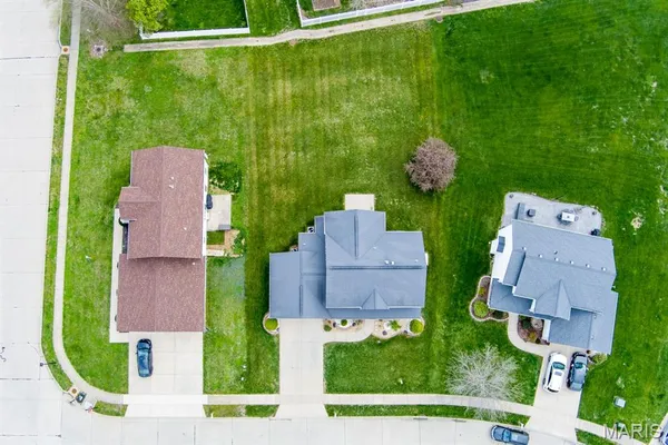 $460,000 | 104 Angel Oak Court, Edwardsville, IL 62025