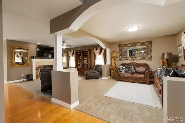 $460,000 | 104 Angel Oak Court, Edwardsville, IL 62025