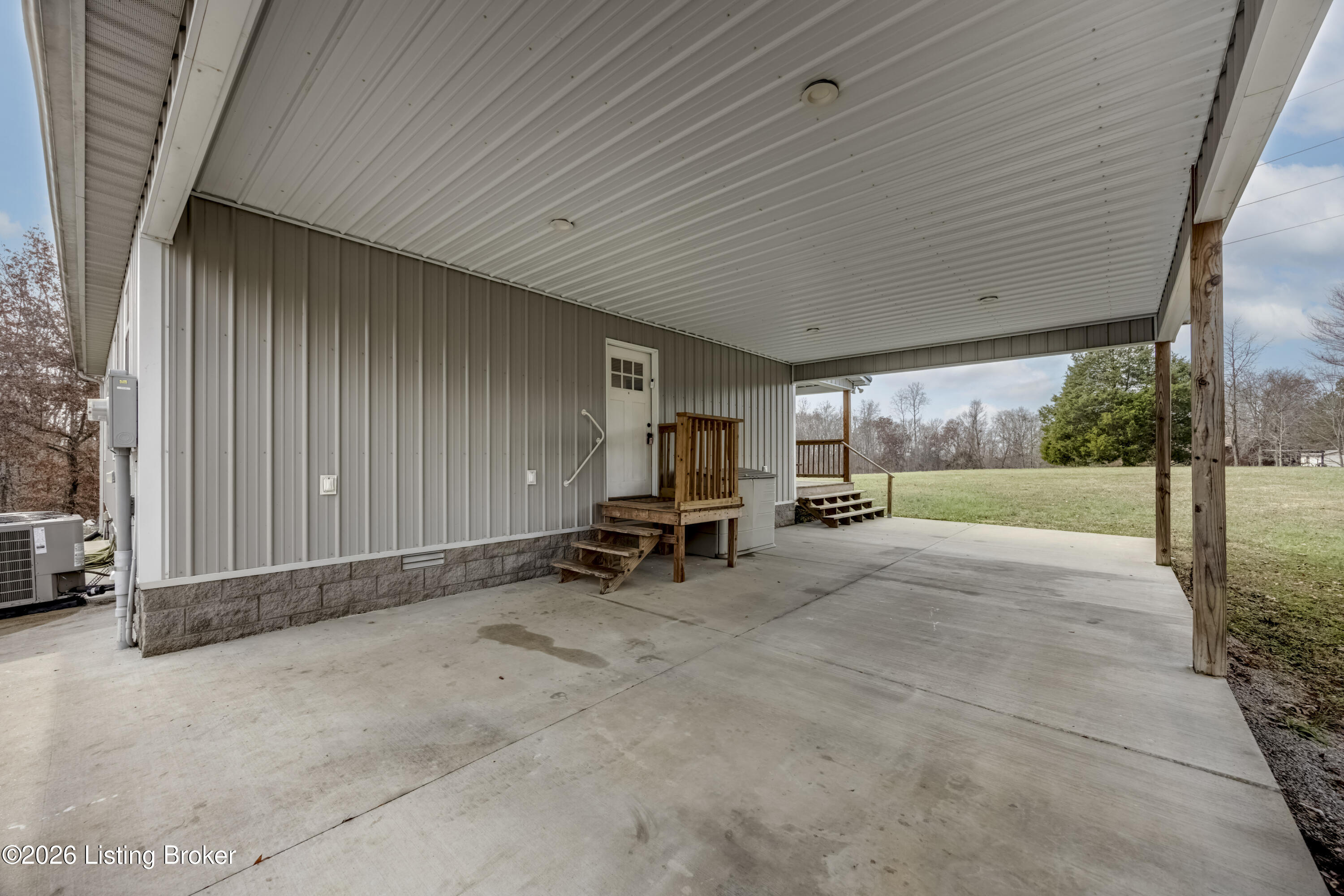 918 Oklahoma Road Bee Spring, KY 42207 - Photo 30 of 38 2Y0A3255-A