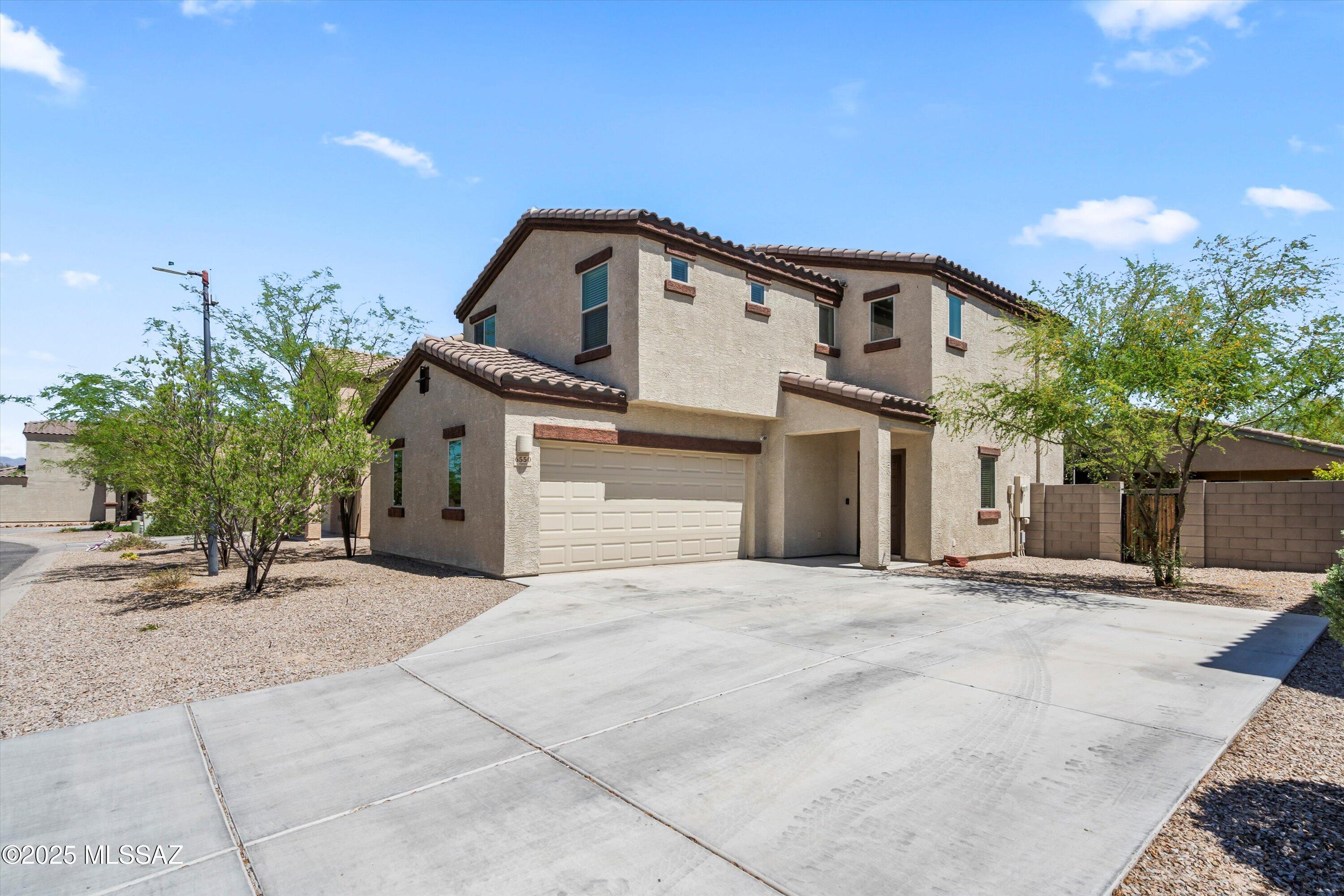 6550 East Brushback Loop Tucson, AZ 85756 - Photo 4 of 28