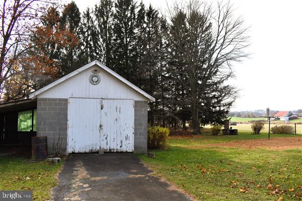 222 Fulton Road Oxford, PA 19363 - Photo 8 of 21 Gallery Image 8