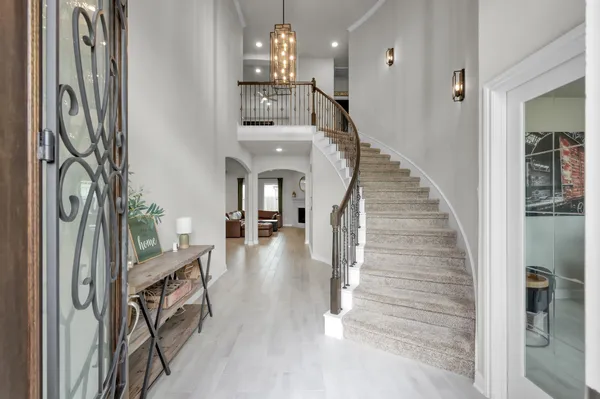 $430,000 | 241 Bright Bluff Circle, Waller, TX 77484