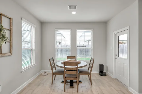 $430,000 | 241 Bright Bluff Circle, Waller, TX 77484