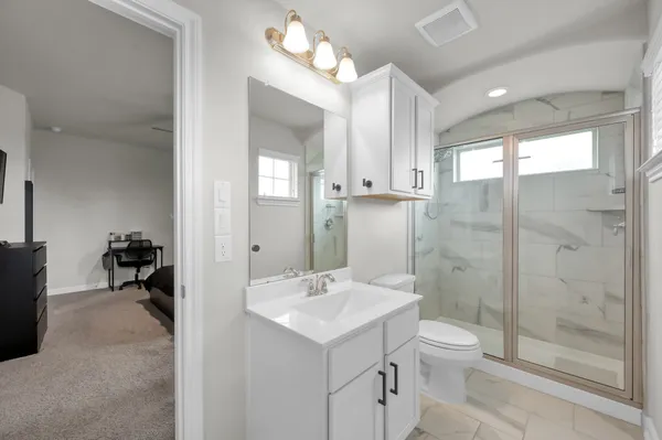 $430,000 | 241 Bright Bluff Circle, Waller, TX 77484