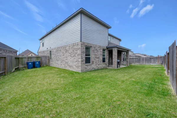 $430,000 | 241 Bright Bluff Circle, Waller, TX 77484