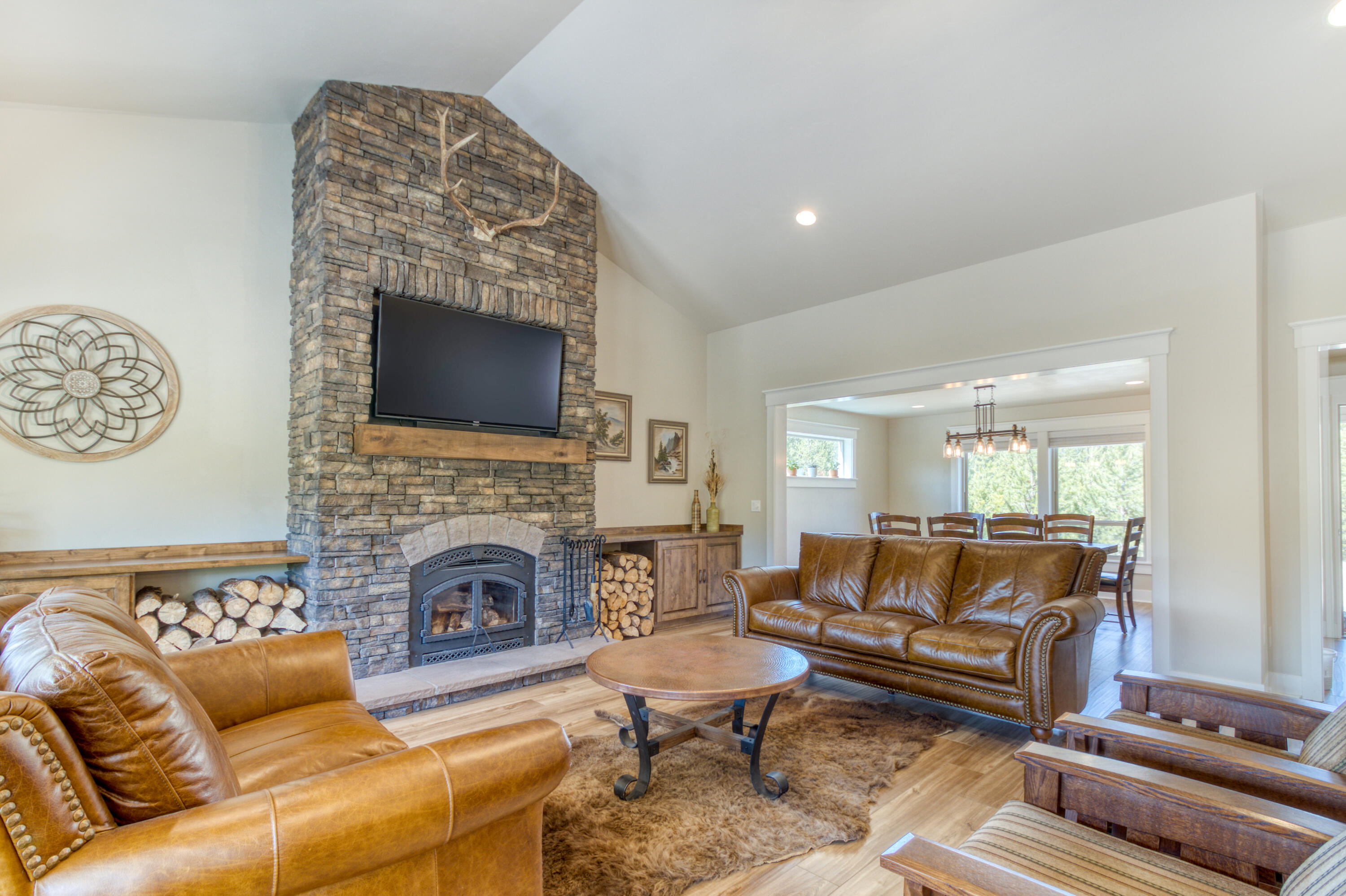 15855 Burgess Road La Pine, OR 97739 - Photo 3 of 52 CREP0012-Edit-Final