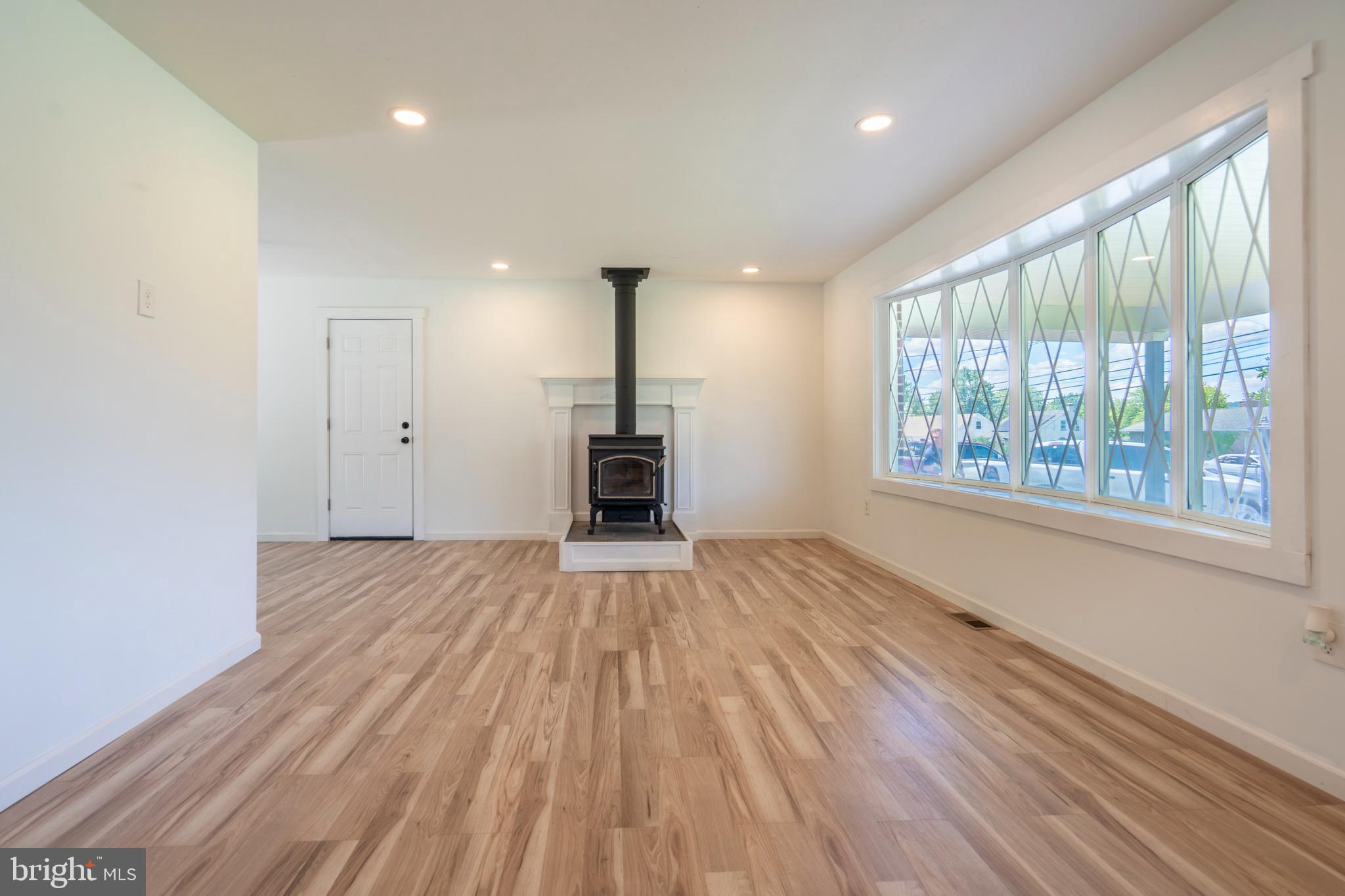 1180 Station Road Palm, PA 18070 - Photo 7 of 41