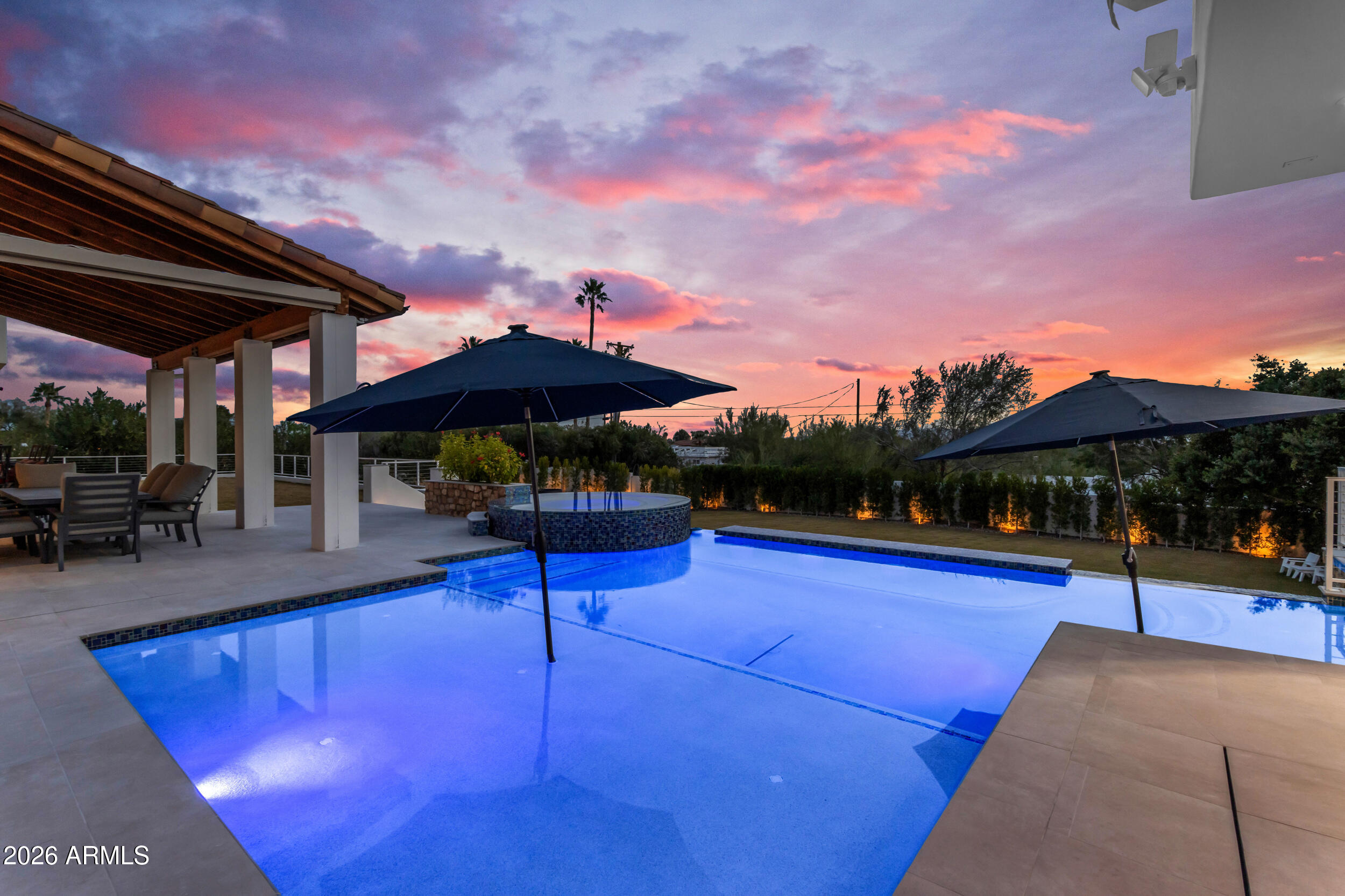 4937 East Rockridge Road Phoenix, AZ 85018 - Photo 109 of 142 32_1620_a4m_twilight