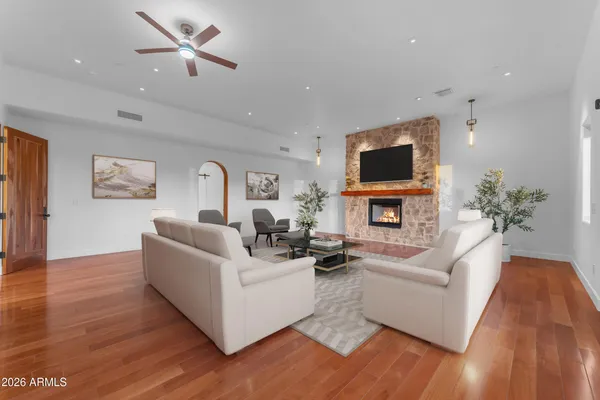 $12,680,000 | 4937 East Rockridge Road, Phoenix, AZ 85018