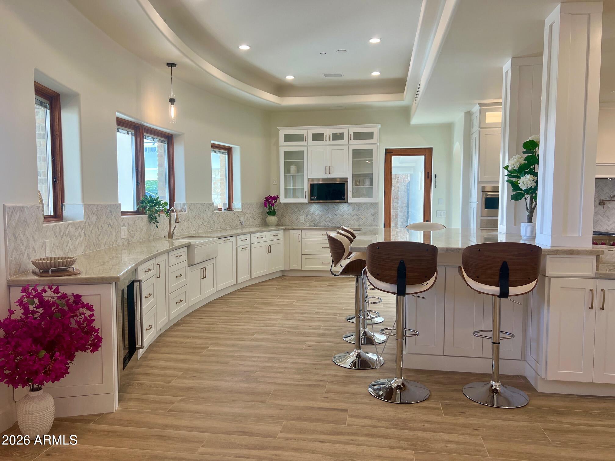 4937 East Rockridge Road Phoenix, AZ 85018 - Photo 28 of 142 IMG_FB60313C-C71F-4B68-B6C0-0BFB7693C856