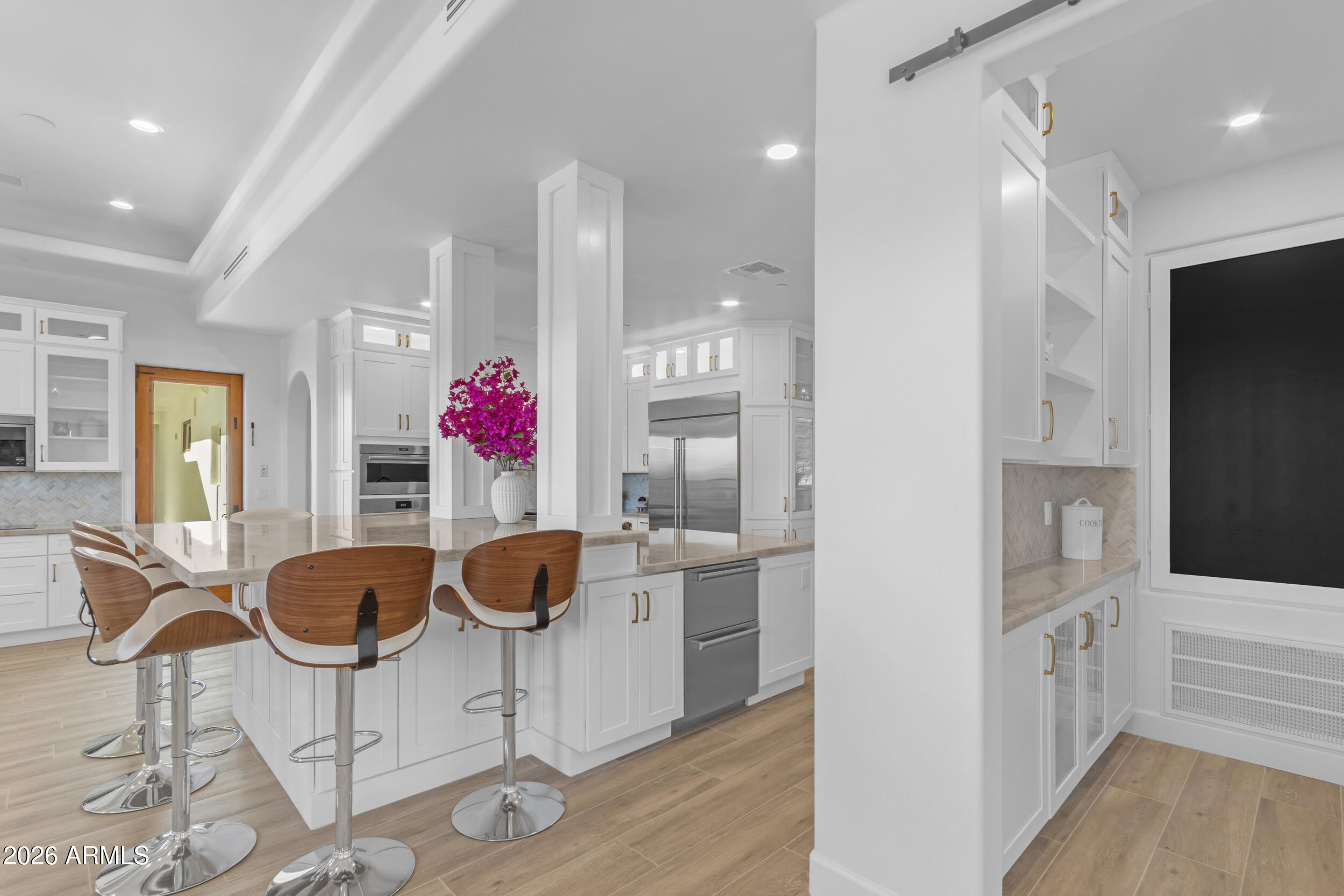 4937 East Rockridge Road Phoenix, AZ 85018 - Photo 31 of 142 135_945_a4m_reshoot