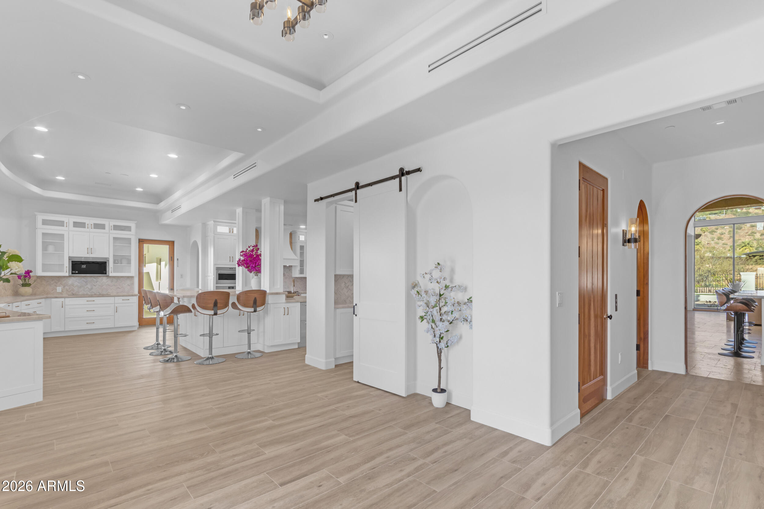 4937 East Rockridge Road Phoenix, AZ 85018 - Photo 32 of 142 128_933_a4m_reshoot